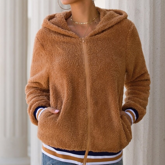 HEATHER sherpa Camel Hoodie - Picture 5 of 5